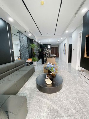 tòa nhà mới nhất capital elite 18 phạm hùng cho thuê ch 3pn, 2wc, 112m2, full đồ mới 100%. lh em