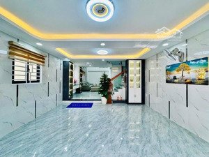 bán gấp nhà 5 tầng 5m x 13m. hẻm ô tô giá 8 tỷ 2 còn tl