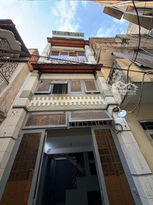 bán nhà phú nhuận, chỉ 4.x tỷ, liền kề nguyễn văn trỗi, 5 phòng ngủ, 4 tầng