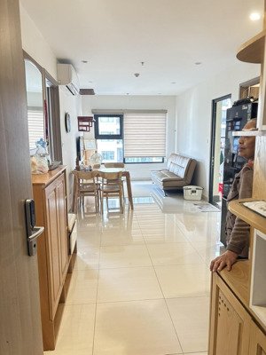 chính chủ cần cho thuê ở ngay căn 2n2wc full đồ