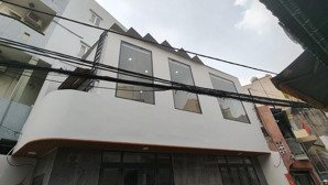 nhà mới toanh .vị trí kinh doanh đỉnh với bề ngang 9m, p10, q .tân bình ngay khu bàu cát