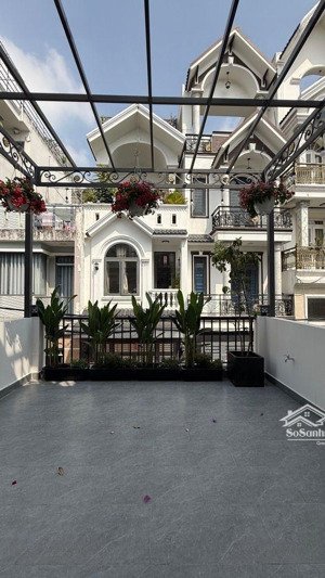 hương lộ 2-lê văn quới 80m2 4tầng full nội thất chỉ 8t3