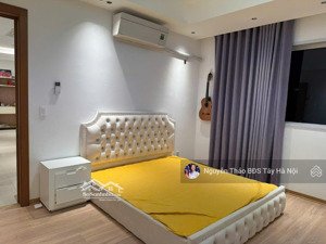 cho thuê chung cư splendora 128m2 3n2wc 15tr, đồ cơ bản, có giường tủ,sofa, vào ở đc ngay