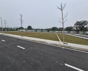 không giữ chỗ không hẹn lại chậm là mất. đông xuân quốc oai.