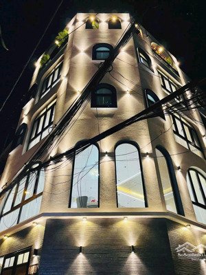 chính chủ bán nhà 3 tỷ 690, đường nguyễn trọng tuyển, p.8, q. phú nhuận, 88m2, có hđ thuê 32tr/th.