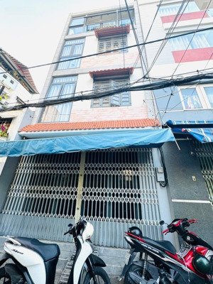 xe tải [ hàng cực kỳ xịn xò bao ngon nhứt q4 ] kèo thơm đổ bộ xe tải cập bến - ngang
5 mét vuôn