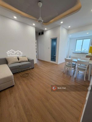 quận 10 cc ngô gia tự 60m full nội thất lô góc giá 3,85 tỷ