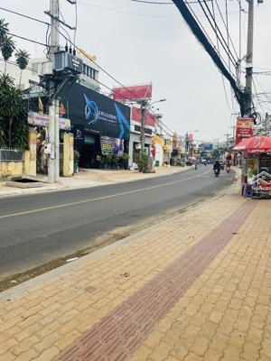 bán nhà c4 cũ dt 105m2 có 2 phòng trọ cách mặt tiền đường kha vạn cân 50m, p. linh chiểu, q thủ đức