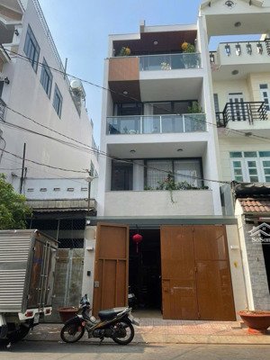 - hẻm 7m thông đường chu thiên gần chợ cây keo phường hiệp tân dt 4mx19m 3,5 tấm giá 8,9 tỷ