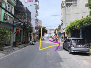 phân lô vỉa hè tại đức giang - kinh doanh sầm uất 70m 1tầng 2mặt tiền - giá chỉ hơn 13 tỷ.