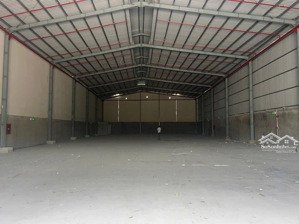 cho thuê kho xưởng 2800m2 ở phường hiệp an , thủ dầu một , bình dương lh : 