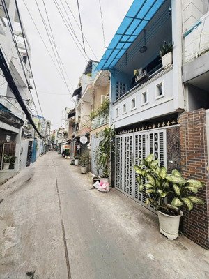 âu dương lân quận 8 - hẻ xe hơi 5m - 48m2 cn đủ, nhỉnh 6t