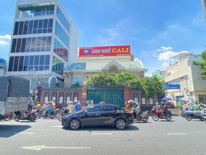 chính chủ cho thuê nhà mt trường sa quận phú nhuận