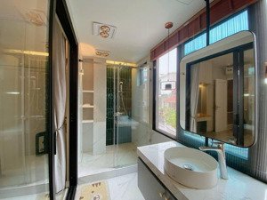 cực hiếm núi trúc 2 mặt phố 350m2 - mt 10m - 93 tỷ thương lượng - trung tâm ba đình