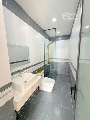 bán nhà nở hậu tài lộc, 63m2, 4 tầng mới, 6.8 tỷ,tam phú, thủ đức