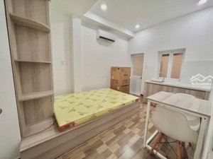 căn hộ sân vườn riêng gần chợ bà chiểu sẵn nội thất & kệ tủ bếp tiện nghi