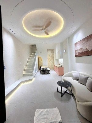 bán nhà 4 tầng sát công viên đầm sen đầy đủ nội thất đường hoà bình phường hòa thạnh tân phú