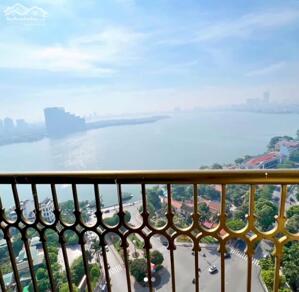 Bán chung cư cao cấp Tân Hoàng Minh đường Lạc Long Quân – view Hồ Tây – 88m2 ( 2PN)