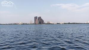 Ô TÔ ĐỖ CỔNG THUỴ KHUÊ 42m RỘNG 5m GIÁ 12 Ty