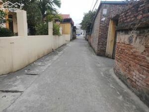 Chủ gửi bán tại 62m tại Minh hải-Văn lâm, ô tô vào, 2 mặt thoáng, giá tốt: 0828218468