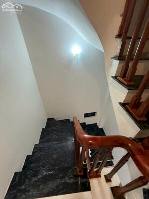 Chính chủ bán nhà Ngô Quyền, Hà đông. 19m2x5 tầng, ô tô đỗ cửa. Giá nhỉnh 6 tỷ xíu