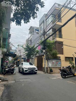 Nhà đẹp đẳng cấp, hẻm XH ngay Phan Xích Long, DT 5x10, 5 Tầng, full NT xịn, Ở/KD, 13.5 Tỷ