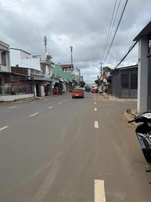 5,4x20 mặt tiền kinh doanh Hùng Vương đợi đường làm xong là ngon lành