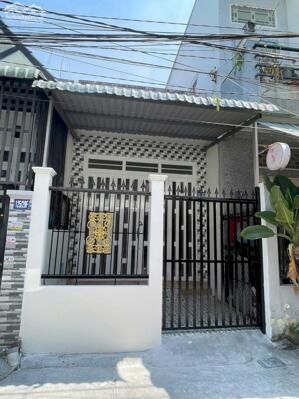 Nhà trục chính hẻm trung tâm ở và kinh doanh đều được