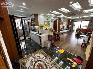 Chào bán căn hộ chelsea 116 trung kính 100m2, full nội thất, tầng đẹp, View bể bơi, yên tĩnh