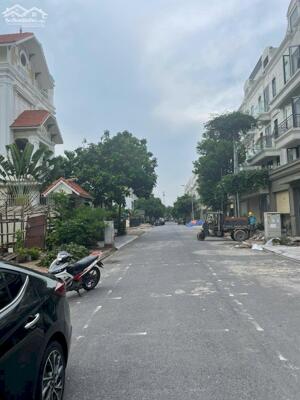 Cho thuê Kho Xưởng,MBKD có sẵn khu 31ha TT Trâu Quỳ/Gia Lâm–Lô góc 150m2 sẵn điện 3 pha