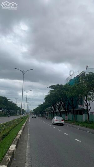 NGỘP BANK - GIẢM 1.6 TỶ -NHÀ 6 TẦNG – THANG MÁY - KĐT HÒA QUÝ - SÁT VÕ CHÍ CÔNG.