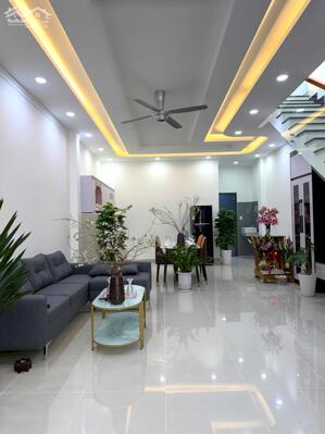 Nhà Mê,MỚi.TC 5*20m,hẻm Mai Thị Lựu,gần Đg Tuệ Tĩnh ,nhiều lô Mặt Tiền