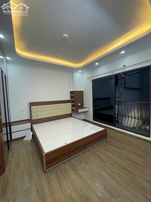 Thịnh Quang nhà đẹp đón Tết 43m 7 tầng thang máy hiện đại giá 12.8 tỷ lô góc ngõ thông .