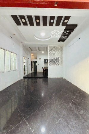 bán nhà hẻm 266 tôn đản 4 phòng ngủ quận 4