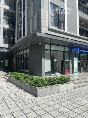 bán shophouse đẹp xuất sắc tại lý thánh tông, 4 tỷ, 25m2, 1pn, 1wc, full pháp lý căn góc