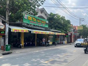 330 m2 giá 48 tỷ . bán gấp biệt thự lớn mt dương đức hiền q.tân phú.