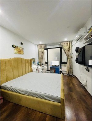 phố lụa vạn phúc hà đông _41m²_4 tầng_7.83 _ tỷ siêu đẹp