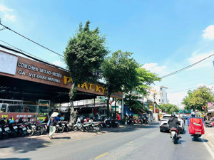 hoàng diệu 2-đất đẹp, đường ô tô: dt: 85m2(5x17)- giá bán: 9.9 tỷ đối diện công viên-cây xanh