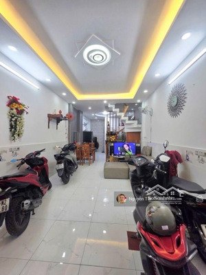 hot, bán gấp nhà riêng lê văn quới, btân, 48m2, 2 tầng mới đẹp, hẻm xe hơi 5m thông, nhỉnh 4 tý.