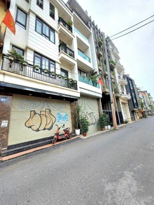 bán nhà mặt phố âu cơ 90m2, 7 tầng 1 hầm giá: 31 tỷ. tây hồ