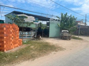 bán nhà xưởng, mặt tiền đường gia huỳnh trung tâm phường trảng bàng. diện tích 550m2 giá 1ty3-shr