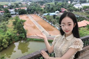 view mặt hồ giá 4,x hàng số lượng hiếm
full thổ