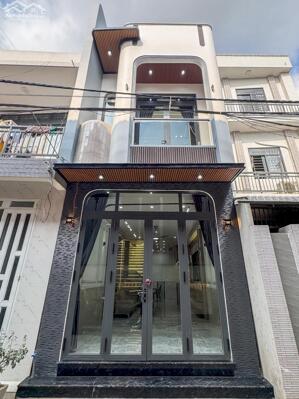 Nhà trệt lầu xây mới gần trường đại học Y Dược và đại học Cần Thơ