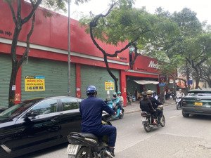 cho thuê nhà mặt phố siêu vip khu vực ba đình, mbkd phố điện biên phủ, mặt tiền 20m