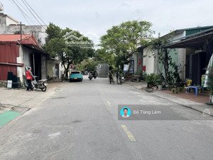 bán đất mặt phố chính trung 79,5m2, mt 5m, hướng đông nam, sát ubnd & vin gia lâm, sổ đỏ chính chủ