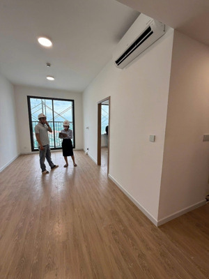 em vân anh có giỏ hàng suất nội bộ cđt, chỉ từ 2ty6/ căn 1pn+1, tầng cao view đẹp. lh: 