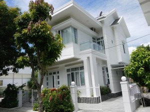 căn biệt thự an viên hàng hiếm, giá đang rất tốt!