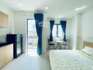 căn hộ mini có ban công mới 100% có thang máy - hầm xe nằm gần nguyễn gia trí và d5