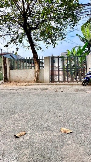 ngộp bank bán gấp đất 7,2x25m. xuân thới thượng 30, gần chợ đại hải phan văn hớn