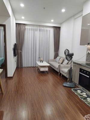 chính chủ cần bán căn hộ masteri water front vinhomes ocean park gia lâm 43m2 1pn + view hồ đẹp